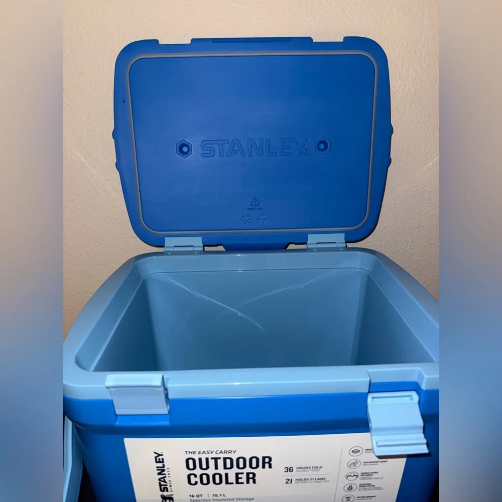 STANELY Easy-Carry Outdoor Cooler 16qt, 21 CANS- Azure Blue NEW - Picture 6 of 11
